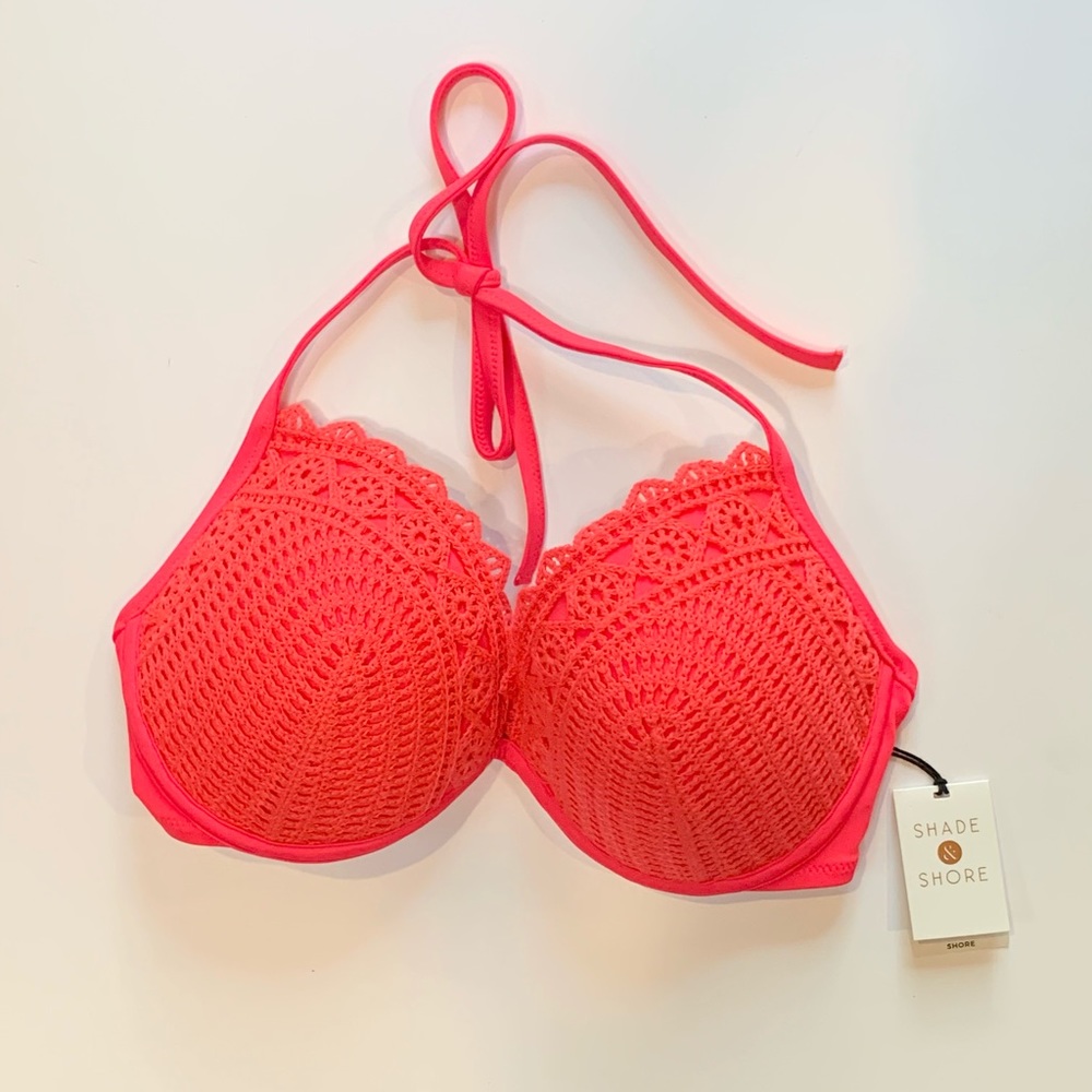 Pink bikini top